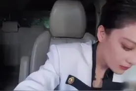 #张馨予 四公淘汰~给#何捷 打电话~太甜了#张馨予何婕视频封面