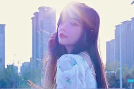 偏爱夏日晚风与你♡#夏天的味道 #lulusmiracle #夏日气息 #阳光是最好的滤镜视频封面