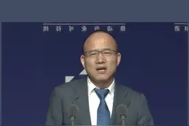 领导者和管理者，有什么区别？#企业管理 #领导力 #管理 #老板 #企业家视频封面