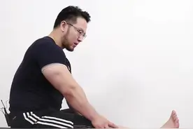 你脚踝里面有响声吗？#抖音小助手 #苗振 #踝 #运动康复视频封面