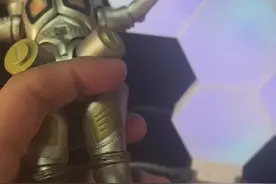 有兄弟说要看金古桥。那么问题来了，赛罗的老妈到底是谁？#宅物#奥特曼 #想火的三兄弟视频封面