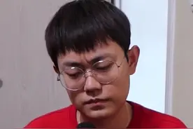 那我肯定是个聪明人#搞笑 #维式委屈视频封面