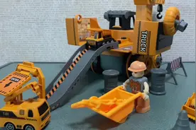儿童益智组装玩具#挖掘机玩具 #儿童玩具 #益智玩具玩法视频封面