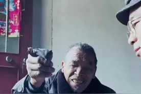 只要活着，就请用尽全力！@德善团伙     #正能量 #传递温暖   #陕西80岁盲人爷爷编筐70年 #新农人计划2022