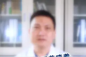 有些人平时总是感觉#吞咽困难，胸口哽咽，感觉总是顶着噎着，有可能是这些情况造成的。#健康科普视频封面