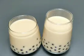 甜品饮料珍珠奶茶详细做法来啦，香甜又顺滑，做法超简单视频封面