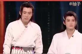 笑不活了#檀健次和#刘宇宁,这年代感一下子就上来了,这年龄是硬伤啊😂