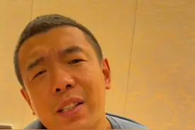 #唯有足球不可辜负 #c罗#滕哈格 #c罗枯坐板凳席@DOU+小助手 人家c罗都没上场……视频封面