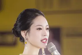 人这辈子有三种时候千万不能低调。#女人 #人生 #思维 #梁宸瑜视频封面