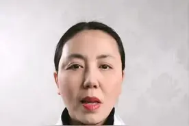 女人#经期 前，胸胀痛是怎么回事呢？ #月经#乳腺#乳腺健康#关爱女性健康视频封面