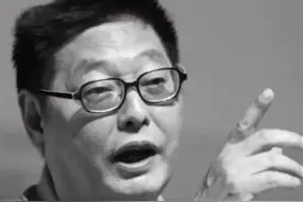 中国第一股民“杨百万”逝世！买卖国库券赚取第一桶金，转战A股成“股神”！誓言做坚定的“滑头”，享年71岁视频封面