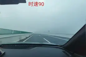宋plus dmi高速90～120静谧性体验，你觉得比油车安静吗？#比亚迪视频封面
