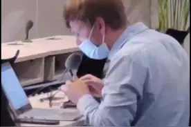 塔利班要把空军基地给中国用？外交部：纯属虚假消息！视频封面