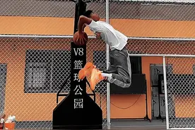 要是有这个腰! 也不至于没有女朋友吧？@抖音短视频 热门视频封面