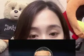 官宣：姆巴佩和巴黎圣日耳曼续约到2025年#足球 #姆巴佩#大巴黎#足球#皇马视频封面