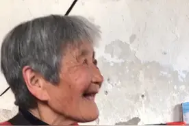 奶奶今天的举动真的让我惊呆了...