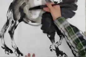 #绘画 #国画 #抖音小助手 #谁说国画不抖音 #写意国画 #写意 #沙漠骆驼视频封面