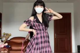 回复 @执意的评论  把我妈（身高158）这个参照物拿出来了 是不是立马人高马大了起来