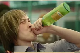 #奇迹剧组全员喜剧人 这电影是有点神奇在身上的，就说一整个大期待 #电影奇迹 #许君聪龙吸水翻车现场视频封面