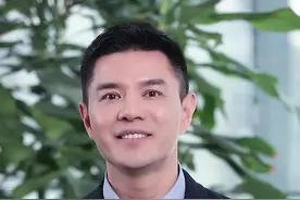 历史上的“华妃”到底是什么样子？我们都说人生如戏，但是了解些历史真相也很有必要，你说呢？#华妃 #年羹尧 #雍正王朝 #文化新说 #甄嬛传 #涨知识 视频封面