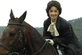 韩马利（Mary Hon Ma Li），1954年7月1日生于香港，香港影视演员。