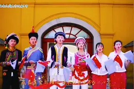 『云南民大附中』师生合唱《我和我的祖国》#师生合唱视频封面