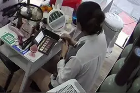 当事小姐姐@@伊诺美 当时吓坏了，差点就打电话报警。😂视频封面