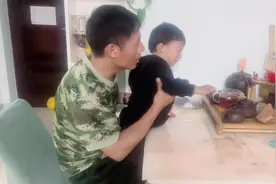 有多少孩子小的时候，会学妈妈叫爸爸老公😂肯定会有人喷视频封面