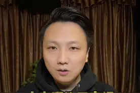 “我家狗比你家娃金贵”，西安夫妻遛狗不牵绳吓到小孩后口吐狂言。说三点关注，期待后续#西安夫妻遛狗不牵绳 #大v快评 #文明养狗视频封面