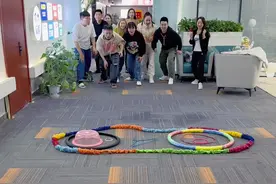 最后一个我是服了#办公室游戏 #专治不开心 #看一遍笑一遍视频封面