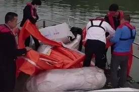 迅速响应！原来海事部门是这样处理油污染的 #生态环境 视频封面