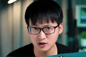 iPhone的刘海为什么这么大？iPhone13的刘海会变小吗？#iphone #绿联 视频封面
