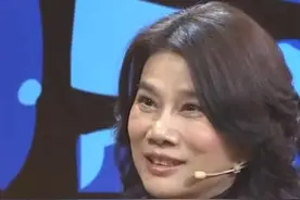 #董明珠聊儿子  “我儿子租房开便宜车，他只是个普通人！”#董明珠#儿子#汽车#企业家#母亲#母爱视频封面