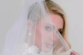 #帕丽斯希尔顿结婚 心中的女神今天结婚了，原来嫁给爱情的样子可以这么甜蜜 @Paris Hilton 视频封面