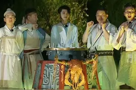 #奔跑吧 蔡徐坤就是相信郭麒麟，把五个“好人”送上了船！视频封面