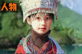 清华美院的帅哥画家，他的彩铅画比照片还要细腻#画画 #艺术 #超写实 视频封面