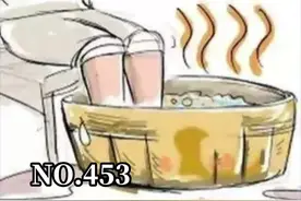 你还在用热水烫脚吗？千万不要再这么做了！！！#医学科普 #足癣 视频封面