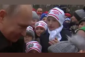 “您比电视看着矮”，普京身高1米7，为何能走出2米2的身高视频封面