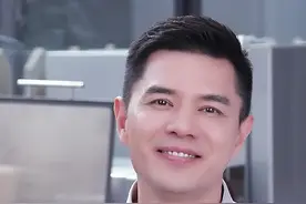 你真的会用筷子吗？咱们中国的筷子的学问可太讲究了，九大禁忌，一定要记住，转发给身边的人吧#筷子 #传统文化 #筷子的禁忌 #饭桌礼仪 视频封面