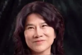 #董明珠：一把手很重要，一个企业向永盛不衰的方向发展需要制度建设和培养敢讲真话的人。#格力 #商业思维 #认知 视频封面