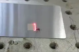 激光灭蚊第二弹。这下si妥妥的了。视频封面