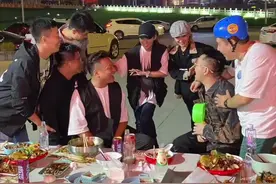 最开心的还是大家在一起疯疯闹闹拍视频的时候😊#大石桥联盟 #谁是我的新郎舞蹈大赛