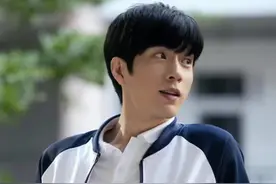 井柏然和杨紫比拼给剧组投喂～#井柏然 #井柏然和杨紫比拼给剧组投喂 #女心理师 #if姐视频封面