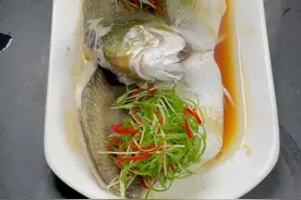 清蒸金鲳鱼你就这么做，下次请客的时候派上用场#美食趣味计划