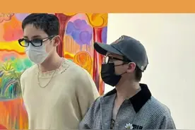 隔着屏幕我都感觉到龙哥的不耐烦啊哈哈哈哈#权志龙 #李洙赫视频封面