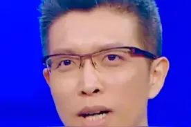 少年的书桌上没有虚度的光阴，央视灵魂段子手朱广权告诉你读书的意义到底在哪里。#读书  #正能量 #传统文化 #教育 #国学诗词@抖音短视频 