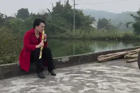 过年去探亲，谁不知道丢了东西#我的乡村生活 #一定要看到最后 #生活搞笑趣事 #抖音小助手 @DOU+小助手视频封面