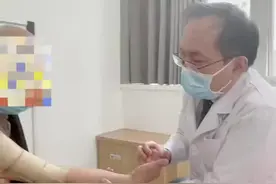 胳膊抬不起来？#医学科普 #胳膊 视频封面