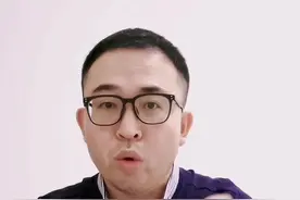 为什么吃奶粉的宝宝更容易拉奶瓣#育儿 #母婴 #奶粉 #宝宝大便 #儿科医生