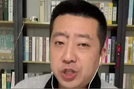 #孙海洋接孙卓返程深圳 从12月6号和儿子见面到现在，他温柔而坚定地完成了一场感情收复，了不起！等待一家人的，是幸福而充满希望的未来！祝福！#大v快评 #孙海洋视频封面